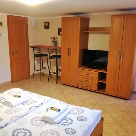 Apartment Toreki Vendeghaz Balatonalmádi